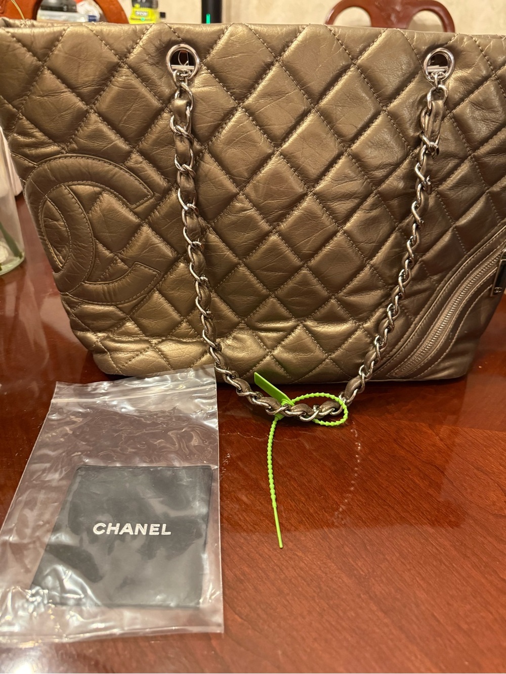 💎💎 Chanel Cambon Ligne Quilted Tote Bag Bronze Metallic